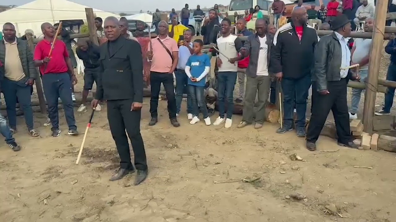 DR ZWELI MKHIZE  WITH UMHLABA UHLANGENE AMABUTHO KAZULU IN PMB: ONLY THE BRAVE #AMABUTHO #MBUMBULU