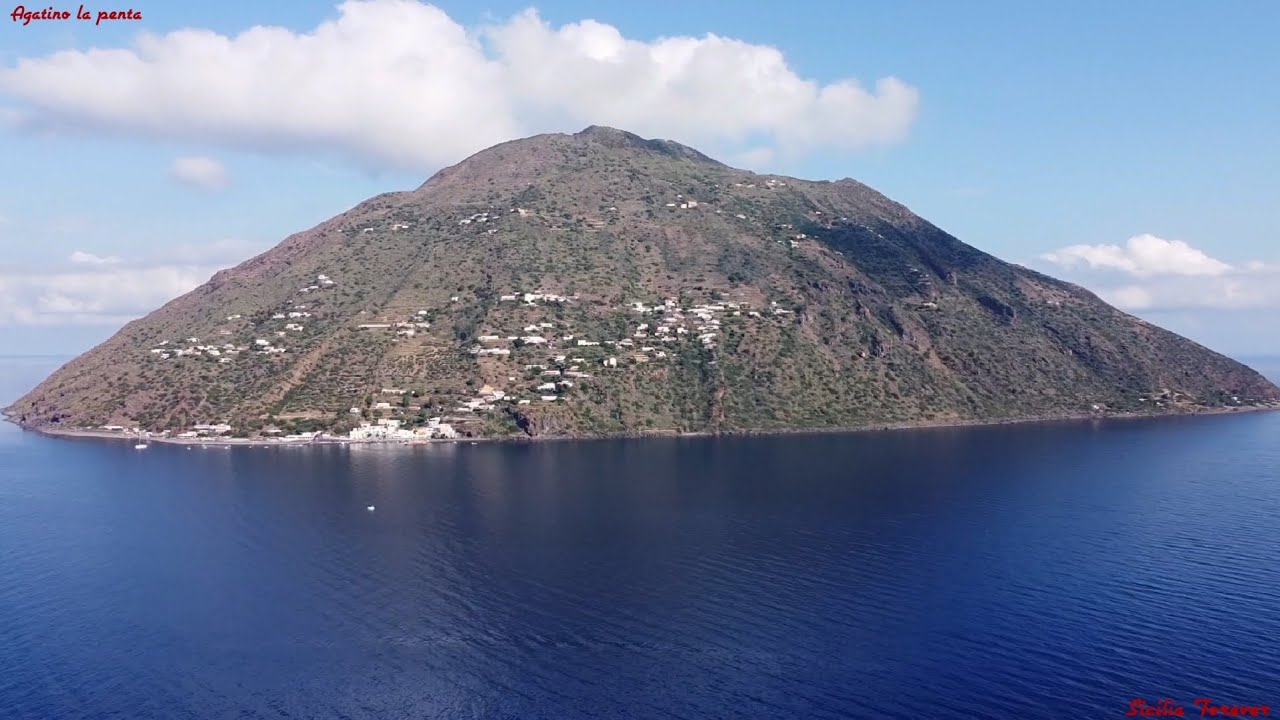 Alicudi l' isola più bella del Globo 💯💯💯