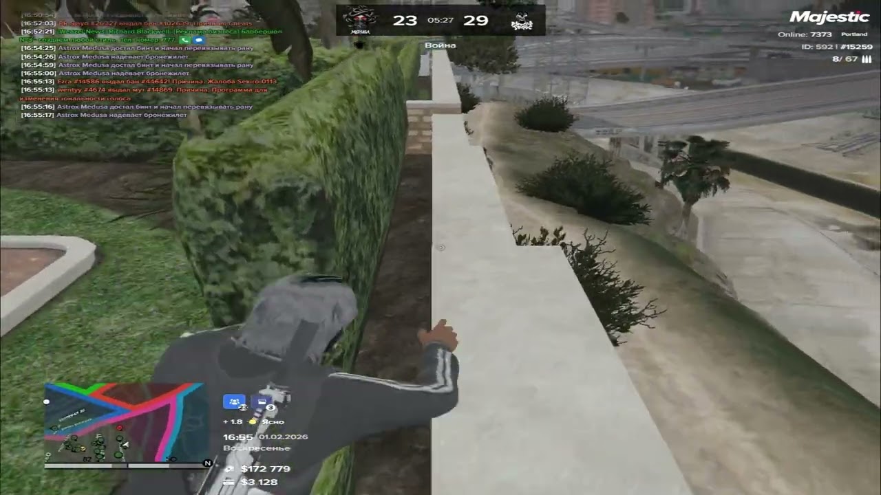 podium // 735 clxn // medusa famq