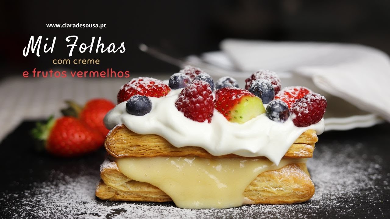 Mil-folhas com creme e frutos vermelhos