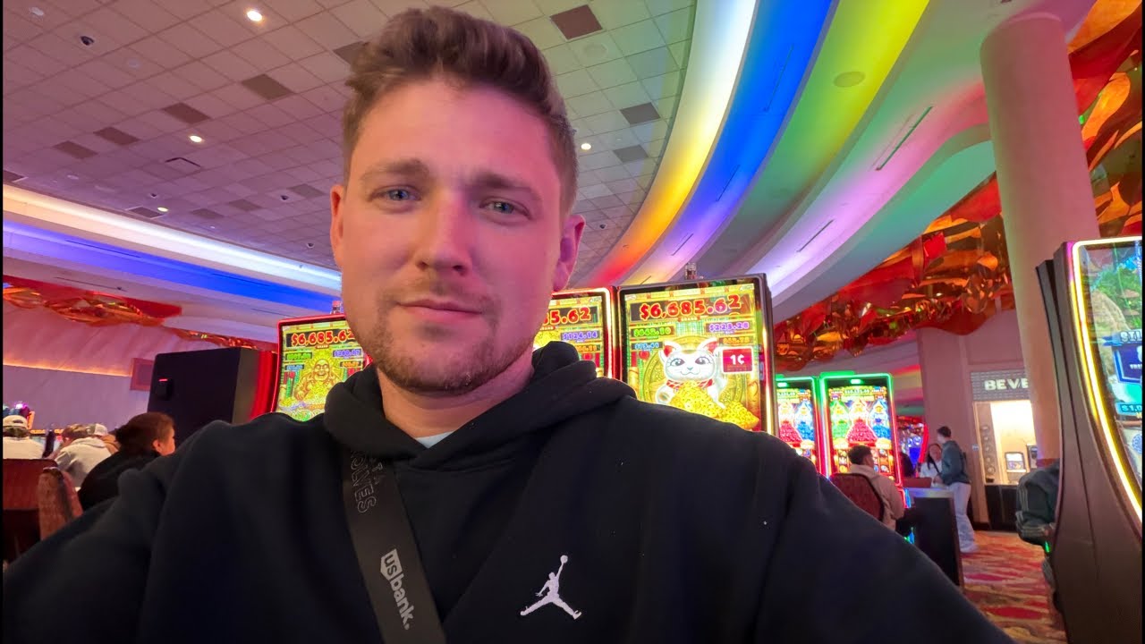 Скучаю по вам всем!! Счастливой Пасхи! Живые слоты! 🎰