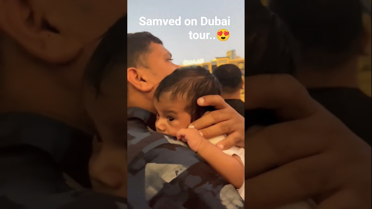 Burjkhalifatour..😍 #itsmesamved #burjkhalifa #shortsfeed #trendingshorts #dubaitour #biggesttower