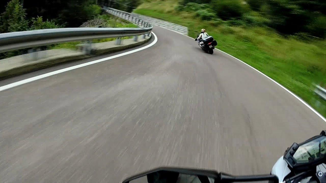 KAWASAKI VS BMW [ Z800E VS R1200RT ] Full Gas | Gopro Hero 4