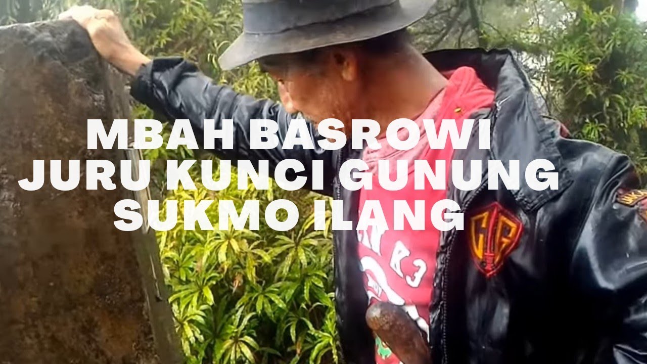 Misteri Berdirinya Tugu di Puncak Gunung Sukma Ilang Pesawaran Lampung