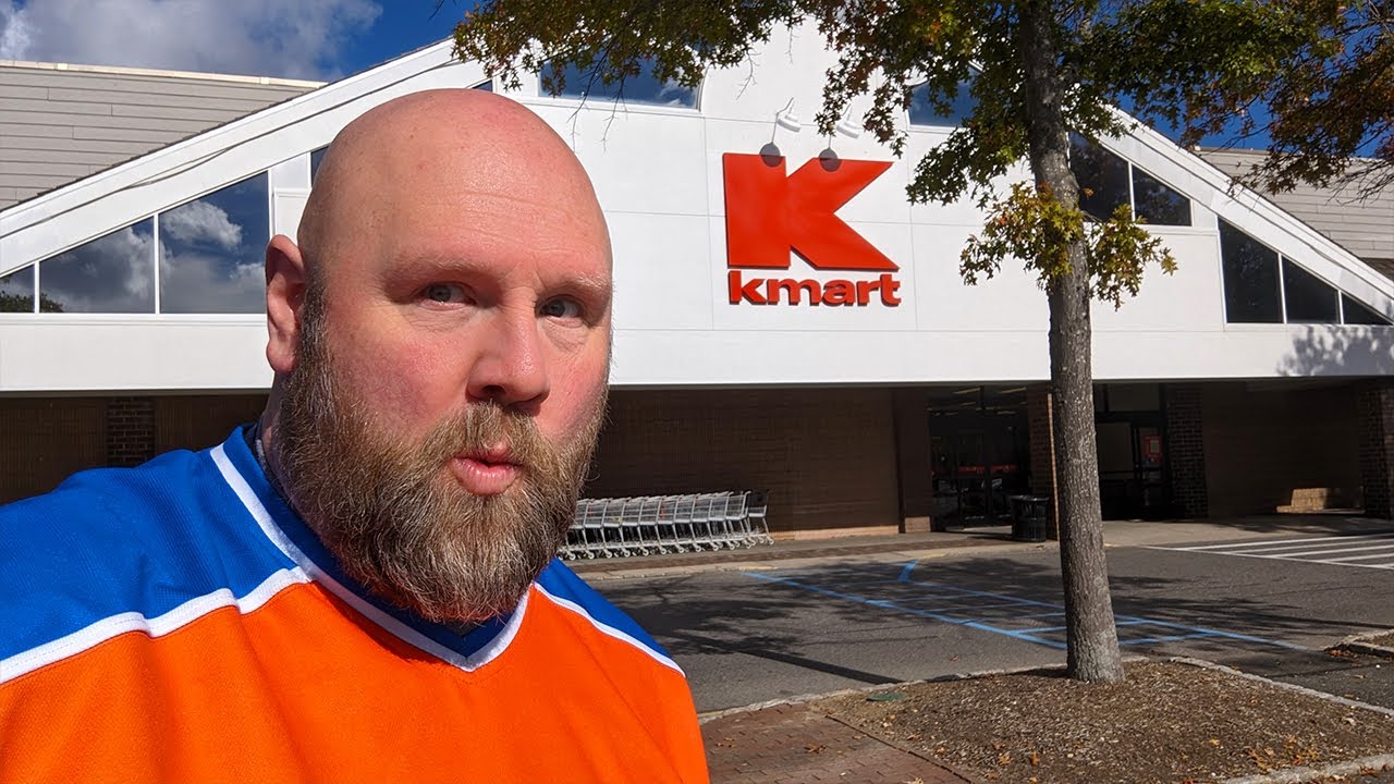 Я посетил последний Kmart в США...Почти.
