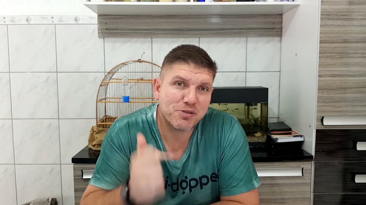 Resposta aos inscritos # 526 ( O que é melhor para o pássaro areia ou grit mineral todos os dias ? )