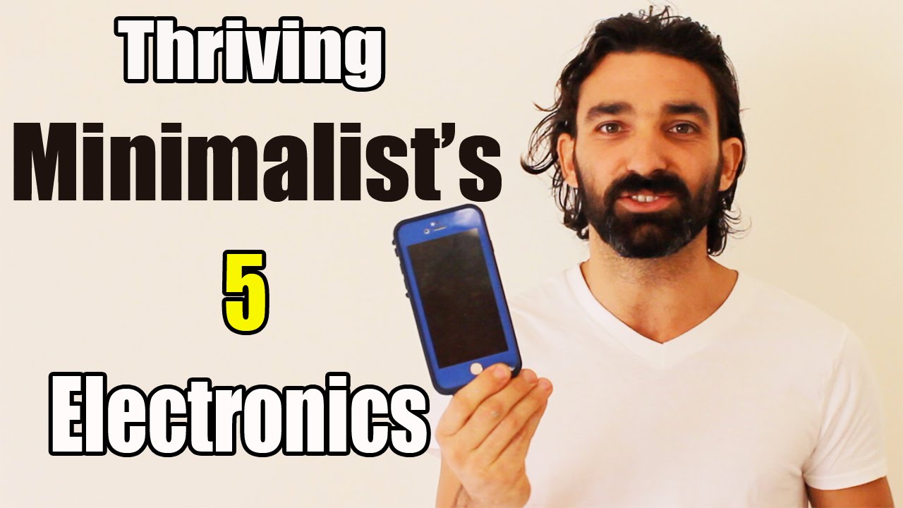 Minimalist Nomad's 5 Essential Electronics