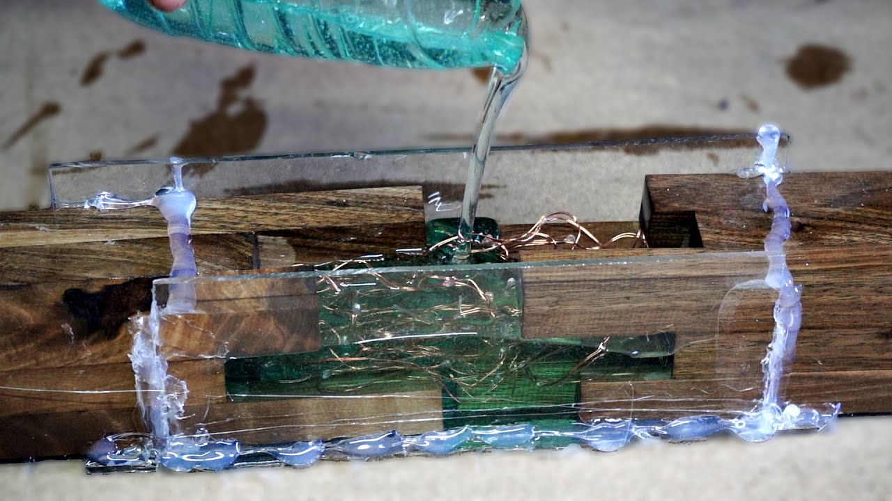 DIY Night Lamp with Epoxy Resin & Wood
