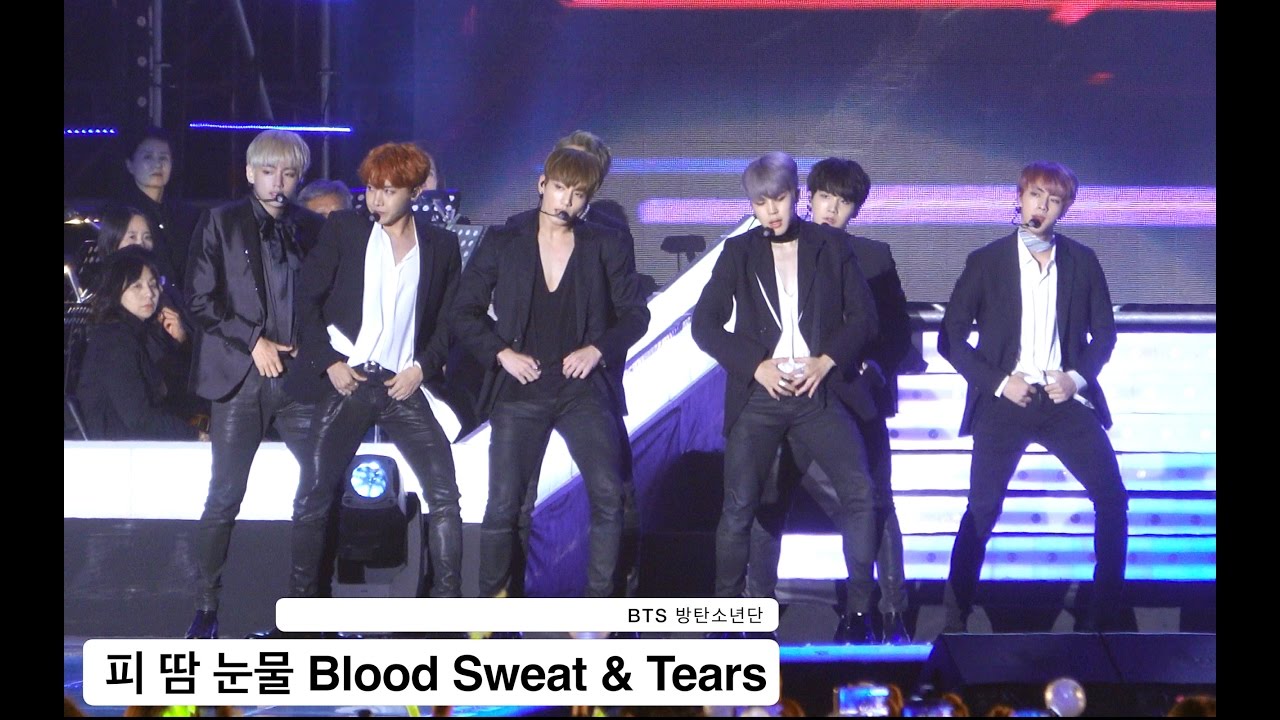 BTS 방탄소년단[4K 직캠]피 땀 눈물 Blood Sweat & Tears@20161018 Rock Music