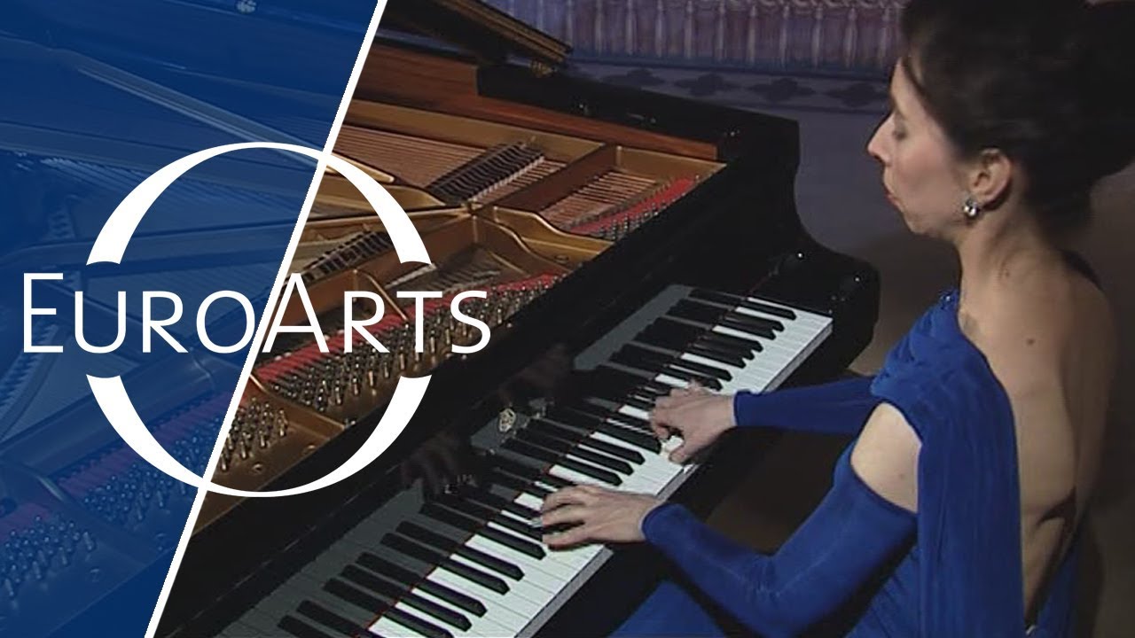 Angela Hewitt: Bach - Prelude & Fugue No. 17 in A-flat major BWV 886 | WTC Book II