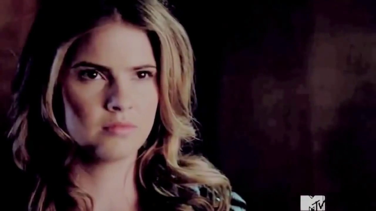 The Hale Family- Dollhouse