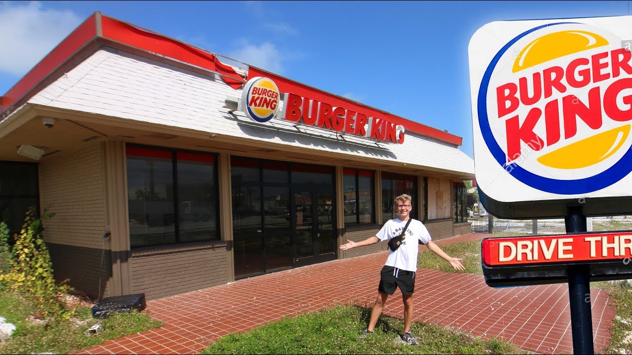 Verlaten BURGER KING Restaurant in AMERIKA..