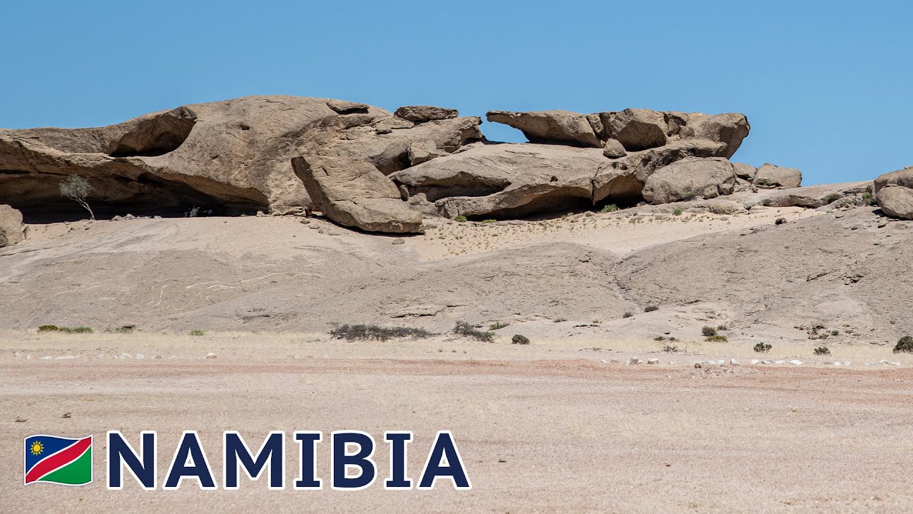 🇳🇦 Namibia: Discover the old canyons around Swakopmund
