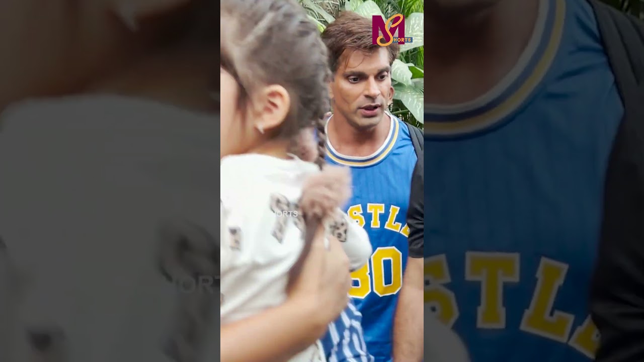 Bipasha With Husband & Daughter Spotted At Bandra 