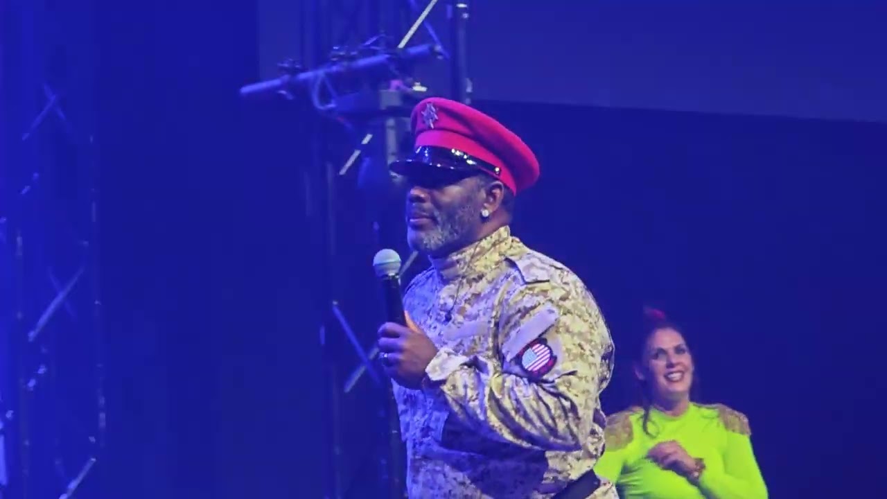 20251129 "DIE 90er - LIVE ON STAGE -" Captain Jack-3 