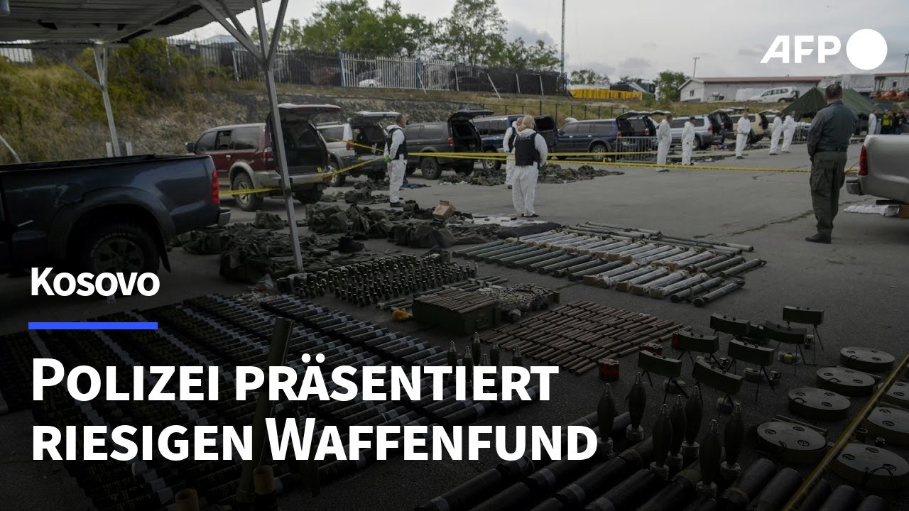 Kosovo: Polizei präsentiert riesigen Waffenfund | AFP