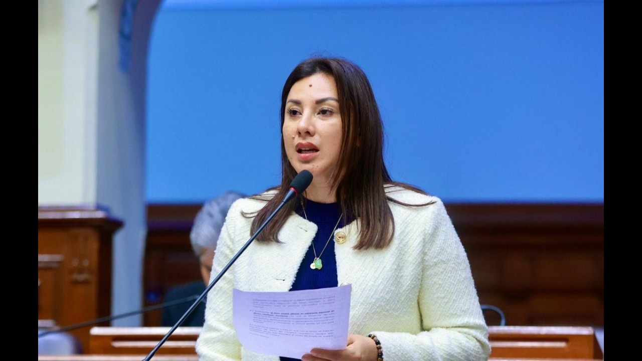ANA ZEGARRA NO LOGRA BLINDAR A JOSÉ JERÍ: CONGRESO RECHAZA MANIOBRA Y VOTARÁ CENSURA HOY