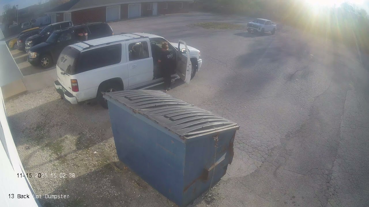Woman driving away in GMC SUV with stolen laundry