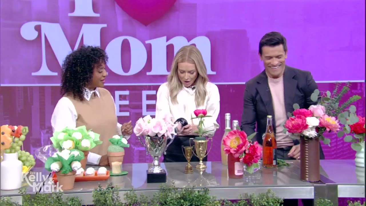 DIY Mother&rsquo;s Day Floral Arrangements - Dayna Isom Johnson