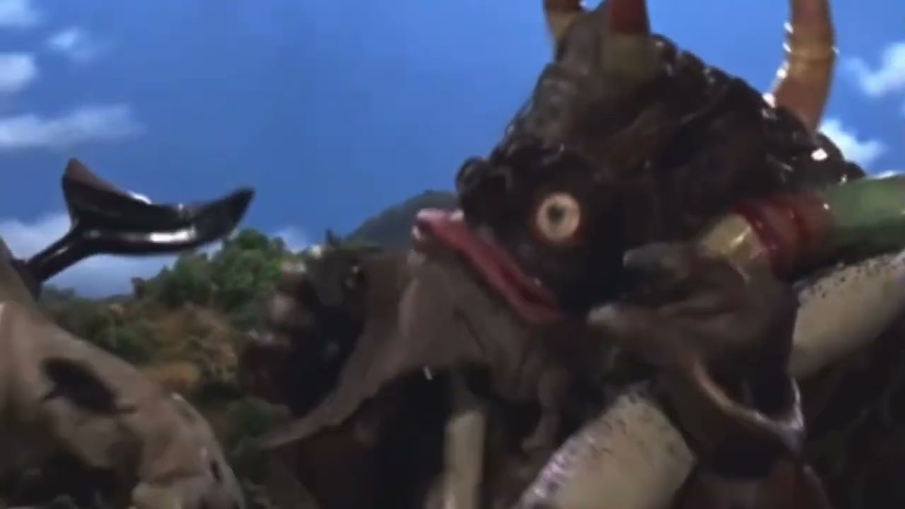 Miclas VS Eleking || ULTRASEVEN