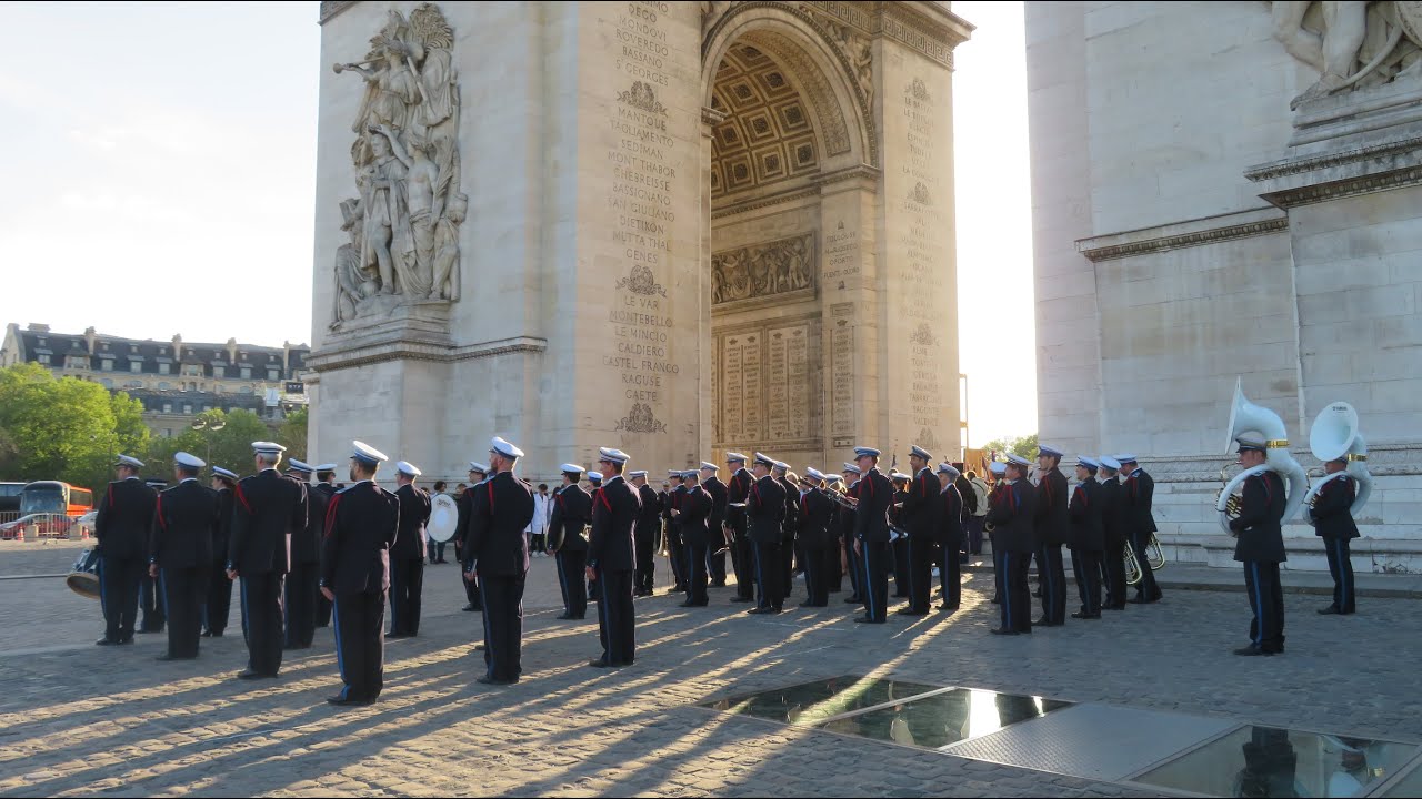 Musique des Gardiens de la paix - Marche des soldats de Robert Bruce