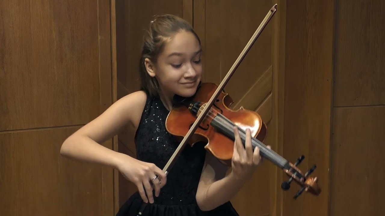 Paderewski – Mélodie in G-flat major, Op. 16 No. 2 3rd Prize | Joanna Habich – violin