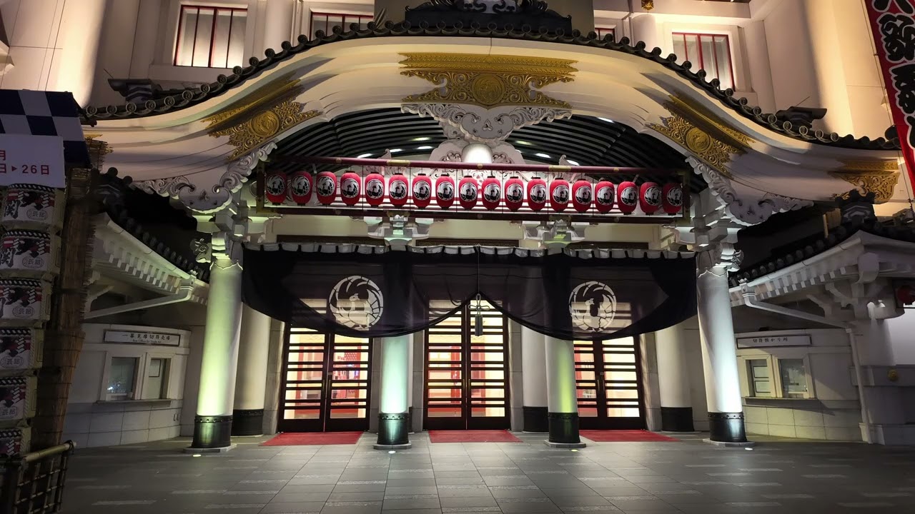 Ginza Night Walk Tokyo 🇯🇵 | Tsukiji Hongwanji Temple & Kabukiza Theatre | Silent City Walk