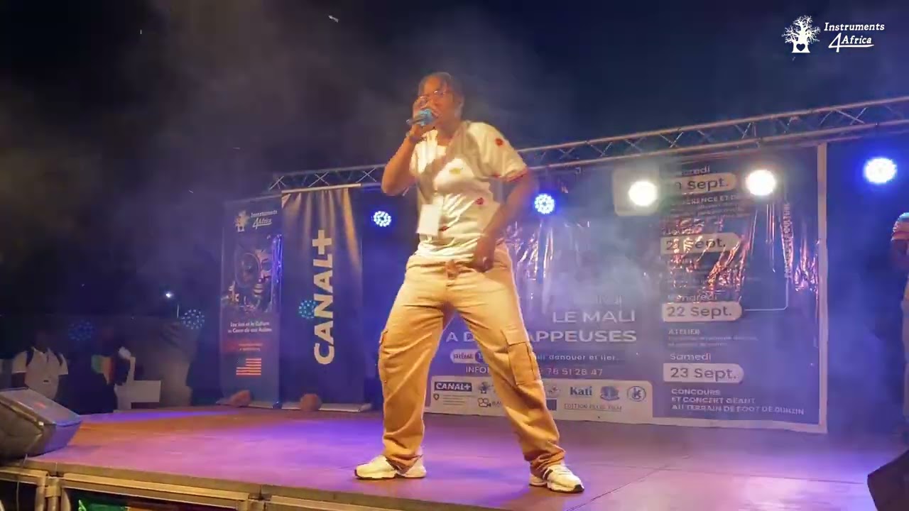 Maïmouna Keïta, sous le nom de Mouna Ché,  6ème édition du festival 