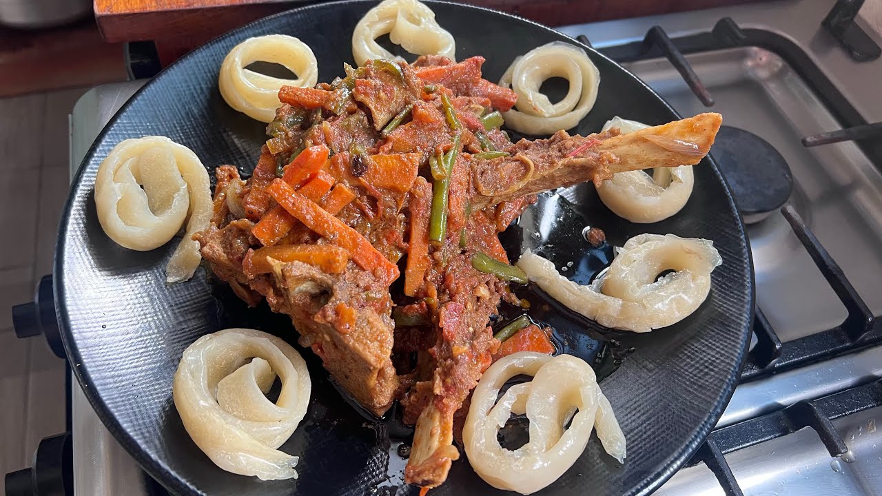 Mama il faut aussi faire les cotes de bœuf au père Ekiee 