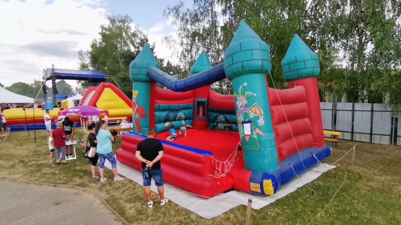 Deň obce JESENSKÉ - Heľenine oči, MC Hawer és tekknő, Maduar, 3 plusz 2, domáce talenty