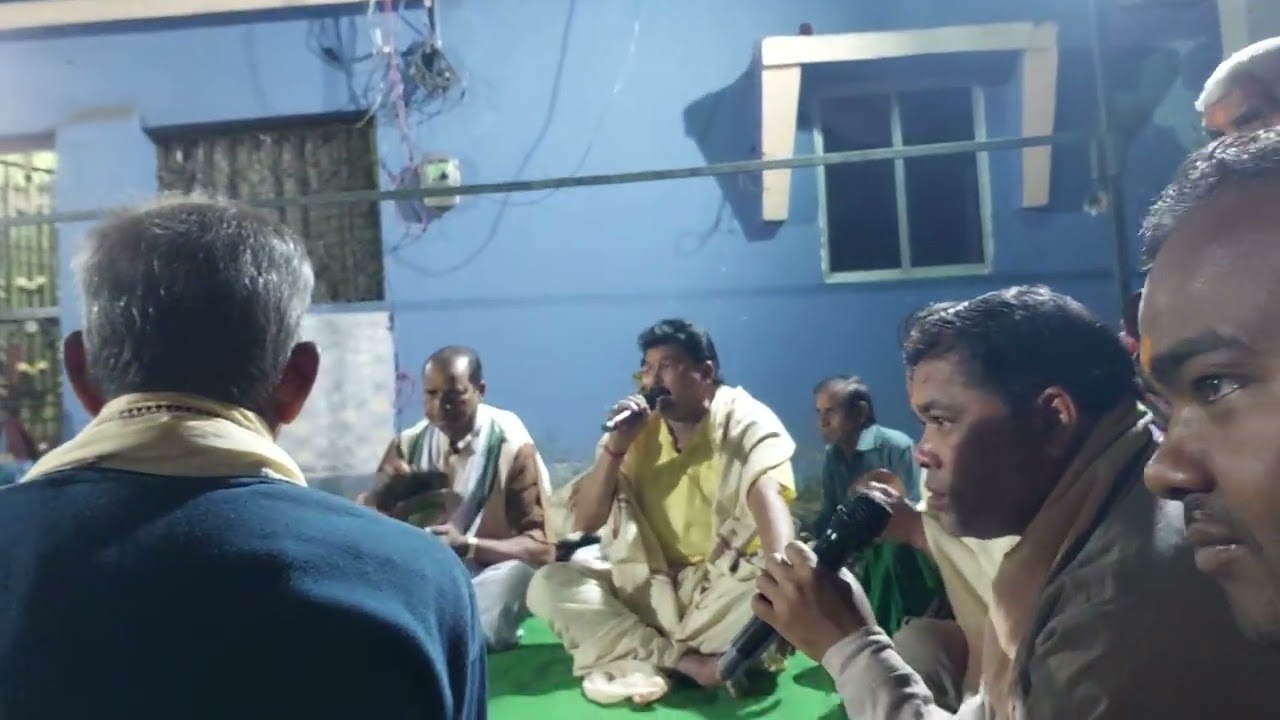 ହରେ କୃଷ୍ଣ ହରେ ରାମ ମହାମନ୍ତ୍ର #dhirenpanda #kirtan #udanda #udanda_kirtan #udandakirtan #radheradhe 