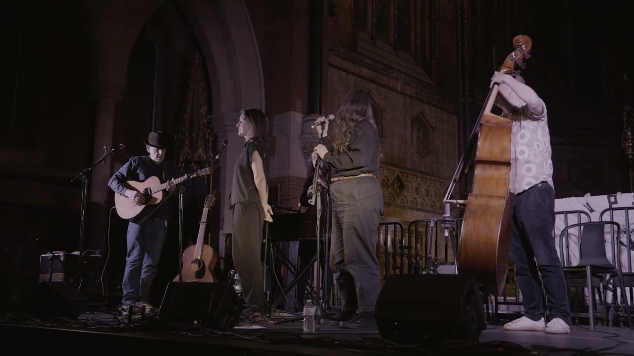 Apr 7 2025 / Myriam Gendron (with The Memory Band) - Waly Waly