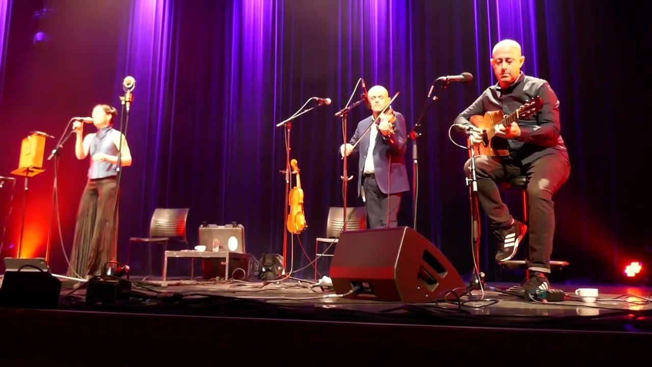 Julie Fowlis - Camariñas - Lommel 09.11.24