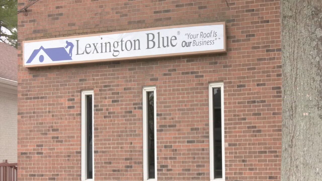 Louisville roofing company accused of leaving jobs unfinished closes its doors