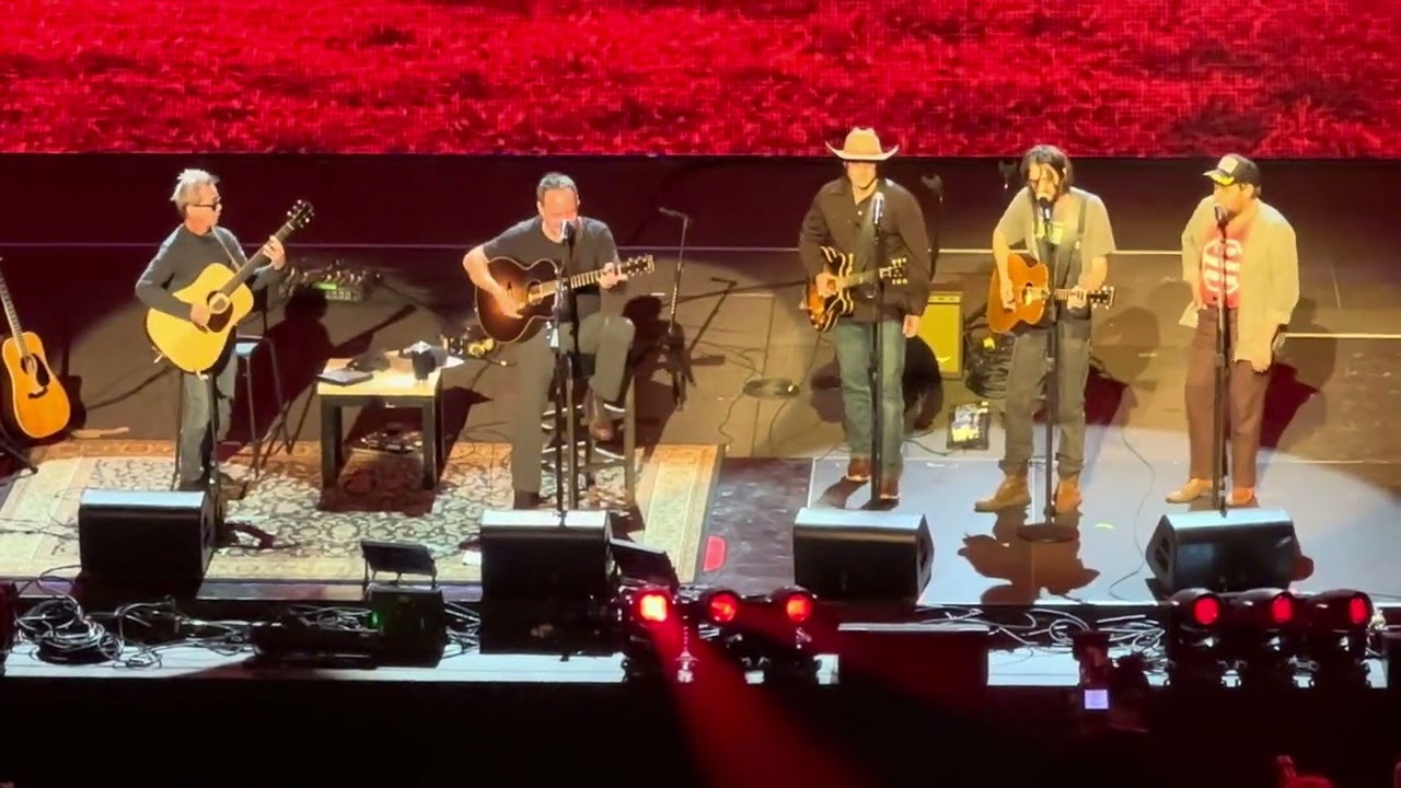 FarmAid '24 -The Weight  Dave Matthews, Tim Reynolds, Lukas Nelson, Micah Nelson, Nathaniel Rateliff