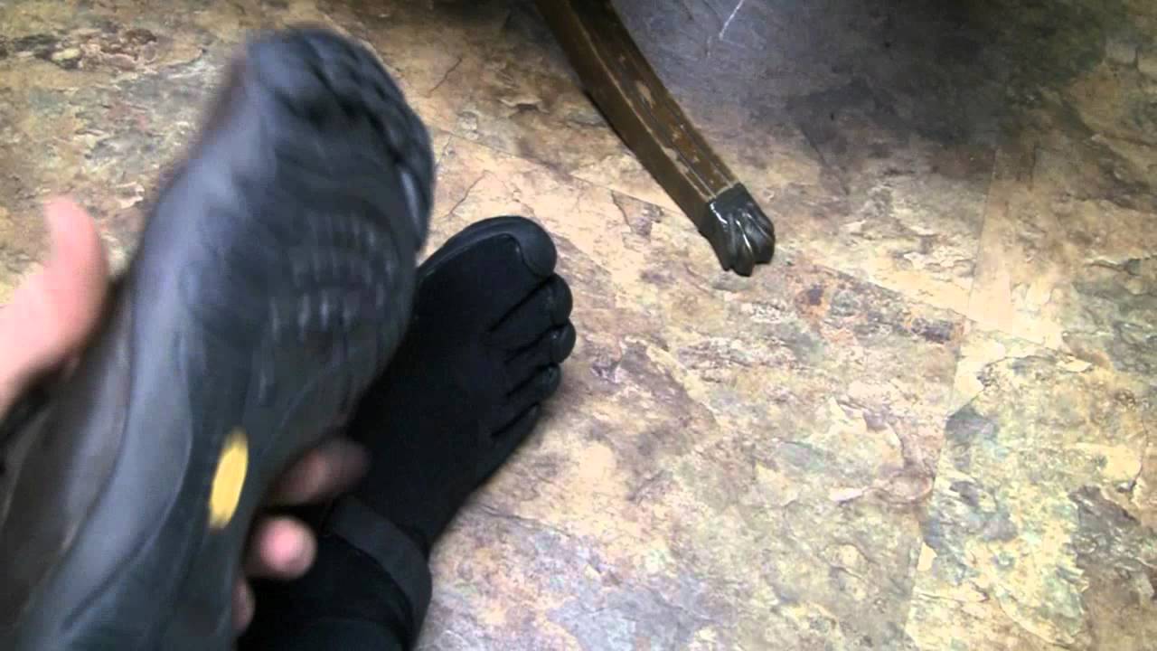 Short review of Five Fingers KSO and Trek.