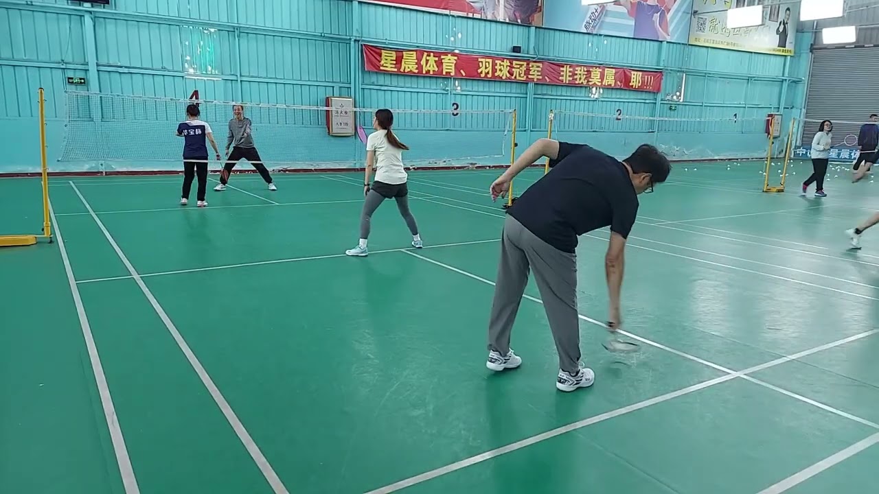Badminton game, Zhongshan, China 1 24 26 8