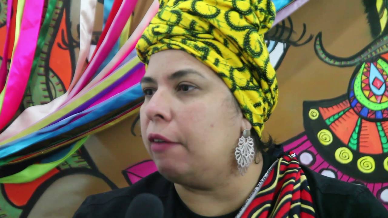 As Bonecas Abayomi de Cláudia Müller