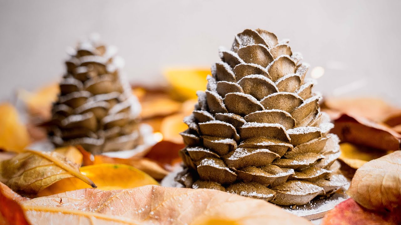 How to Make Mini Pinecone Cakes