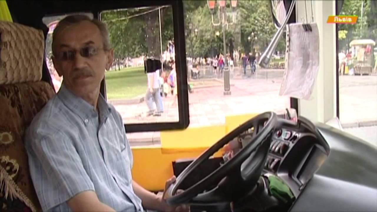 Львів`яни  проти  старих тролейбусів