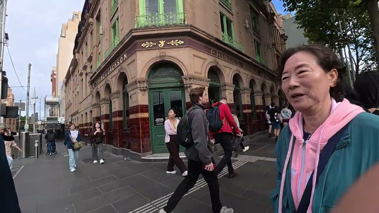 Flinder’s Street Station!