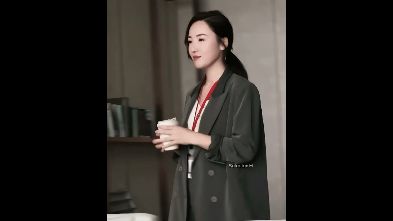 李施嬅職場OL Look🤩