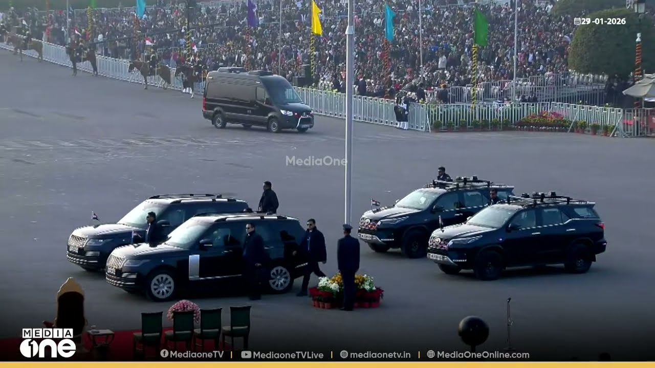 PM Narendra Modi Arrives at Vijay Chowk for 2026 Beating Retreat Ceremony