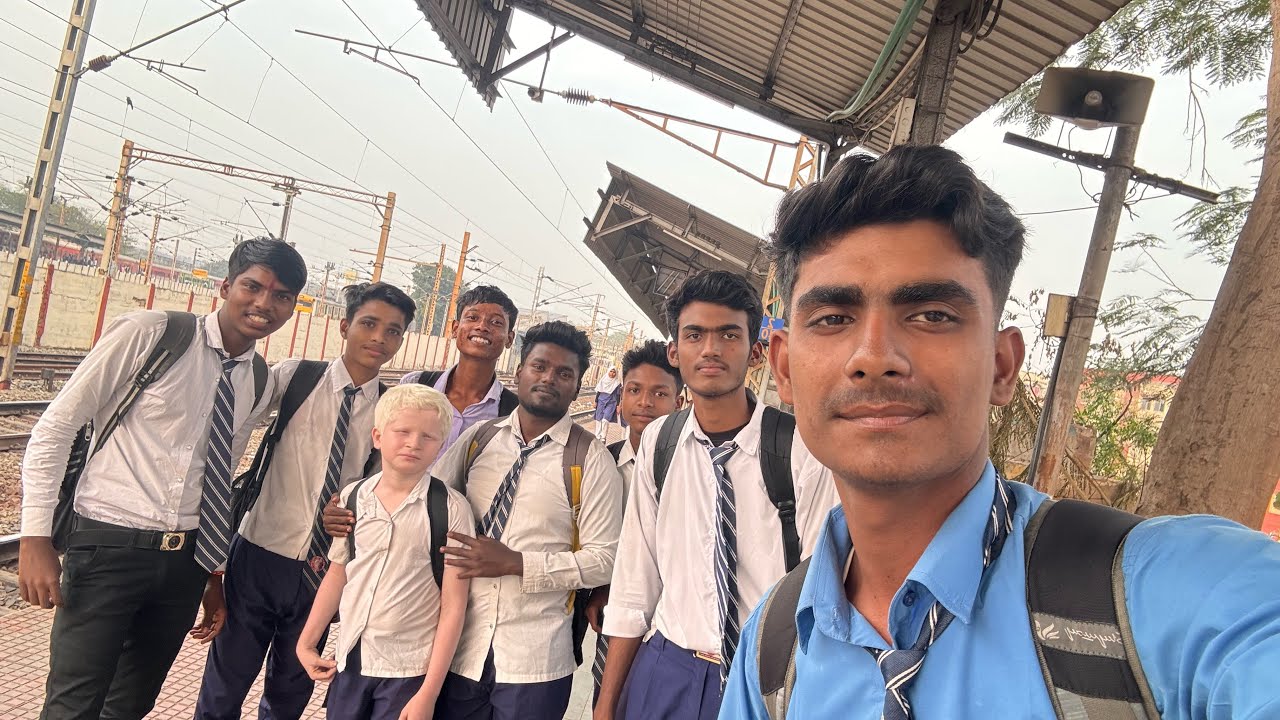 School me huaa masti || Bhura vlog bnaya 😂