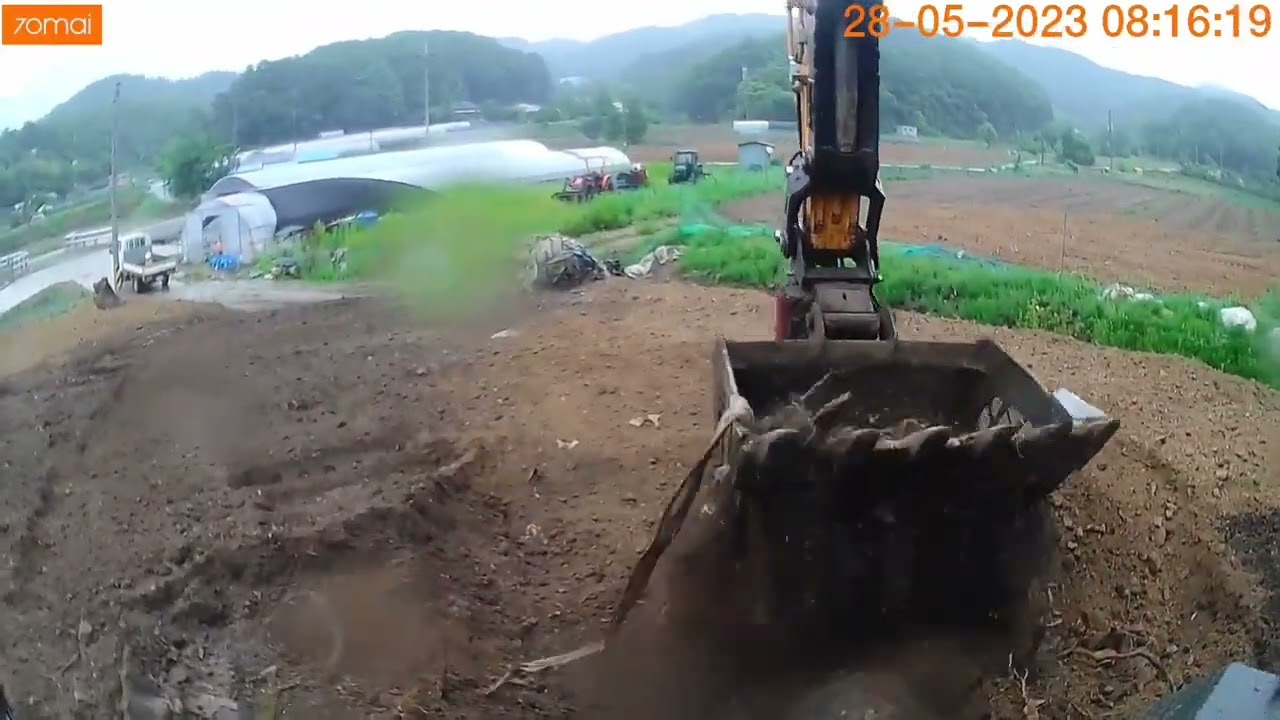 아산포크레인 010-3777-5832 밭만들기 망버켓 채작업 육더불  Field Making Net Bucket Cutting Wheel Excavator