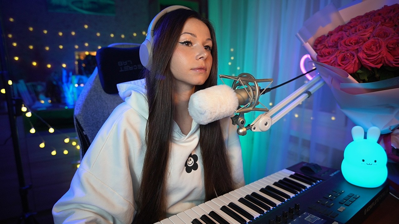 🎹 Беседуем и поём под фортепиано 🎹 ✅https://dalink.to/alice_noire