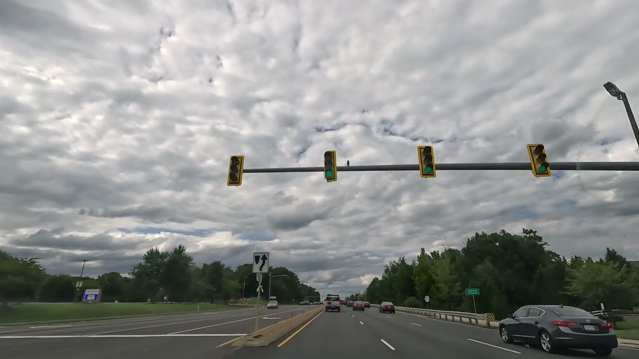 Driving on i95 from Woodbridge to Dumfries, VA, USA