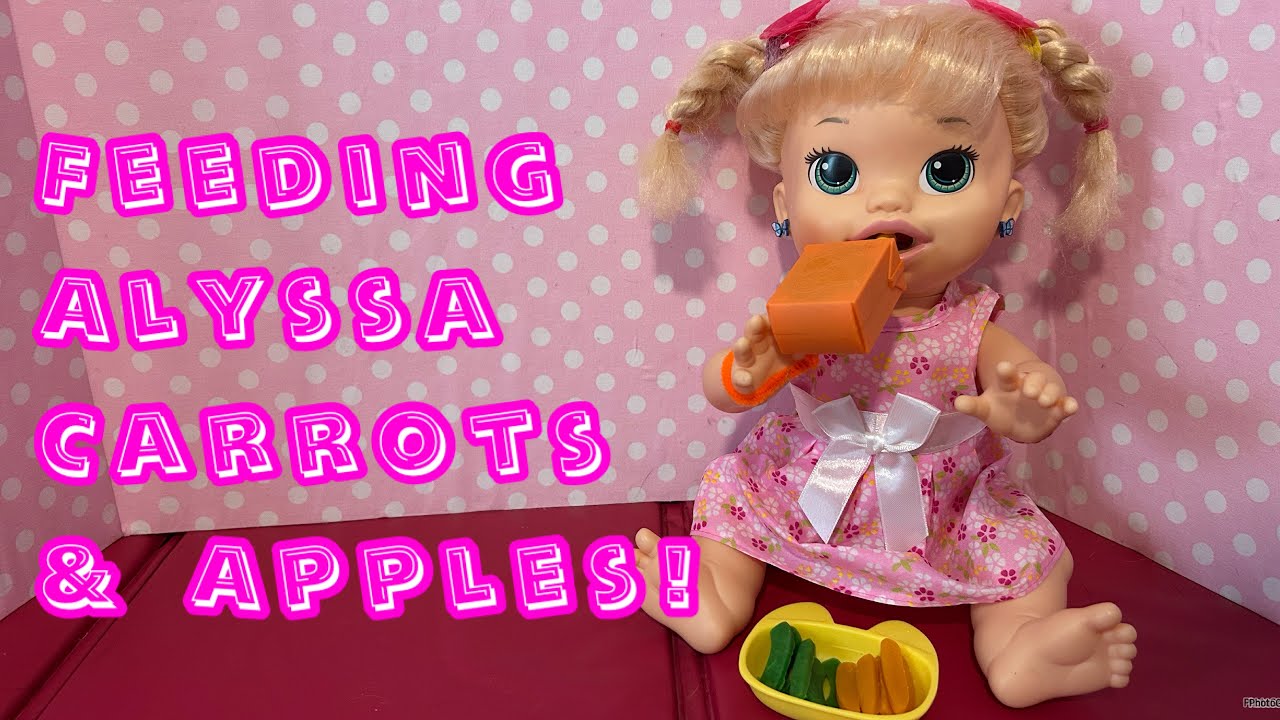 Feeding Baby Alive Snackin Sara Alyssa PLAY DOH FOOD!
