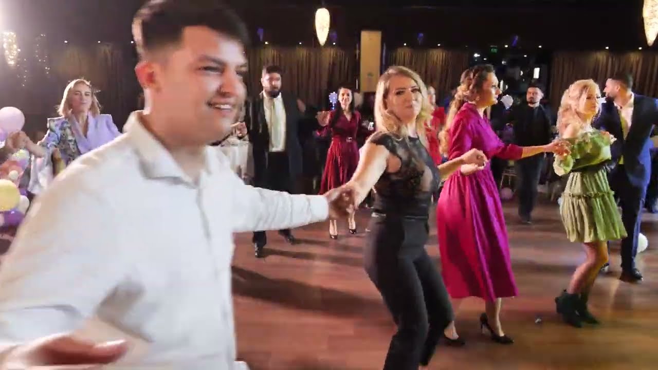 Daniel Trifu & Taraful Trifoiaș - Colaj Hore și Sârbe - Botez 2022