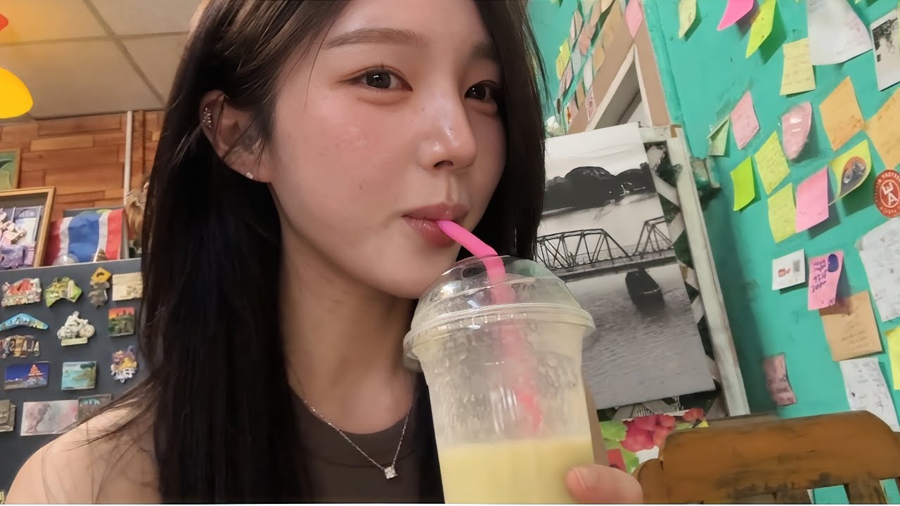 혼자 치앙마이 여행중 이탈리아 사람한테 인스타 따이다..🇮🇹  | 기대 잔뜩하고 간 팟타이 맛집인데 이래도 되나요..?💇‍♀️😂🇹🇭🍝